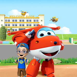 男生蹭一蹭女生突然一跳一跳高清视频
